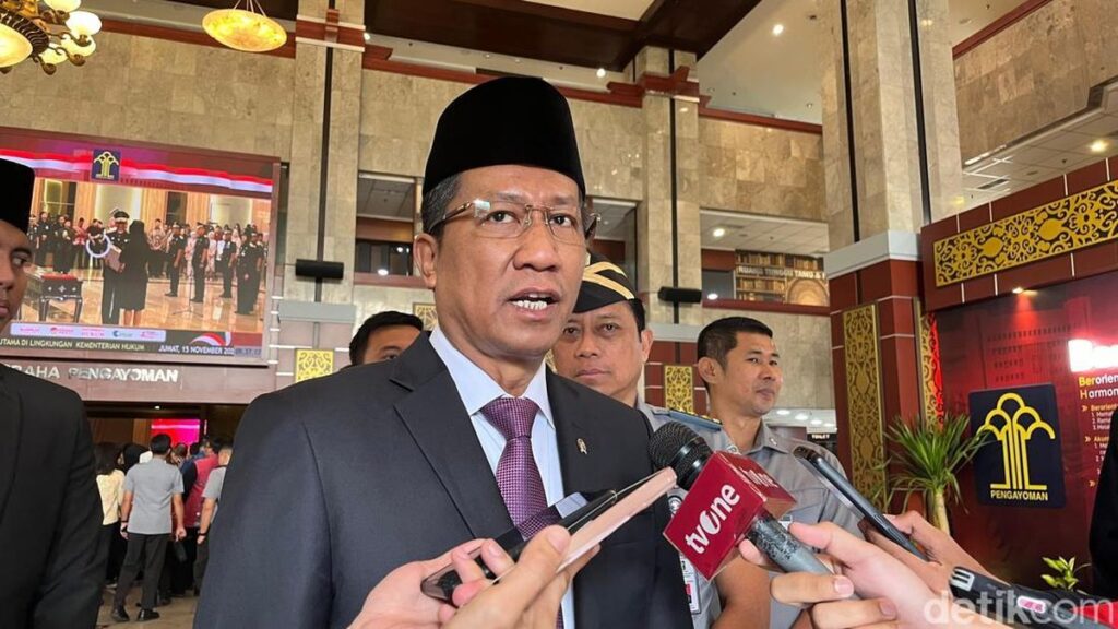 Hukum
