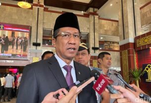 Hukum